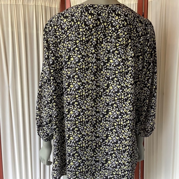 Carolina Belle Montreal Blouse Black Yellow Floral Pull On Top 3/4 Sleeves 1X - Picture 6 of 9